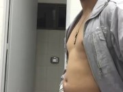 Bulto de verga grande