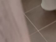 espio a mi vecina mientras se baña y le pruebo sus enormes tetas 5/16