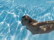 With her clothes set aside, Eyla embodies natural beauty 15/16