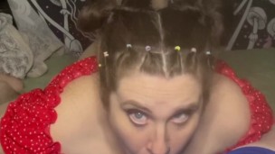 Brunette babe stays down suckling and deepthroating until she gets a hot throatpie
