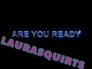 Laurasquirts with smoke shaking ASS 1/16