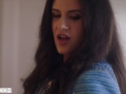 Milfy Cock-hungry estate agent wants cock 4/16