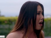 MILFY Housewife takes on BBC 4/16