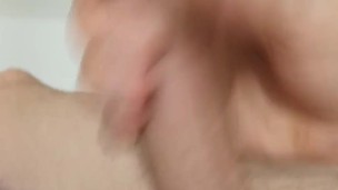 Petite branlette du soir (handjob)