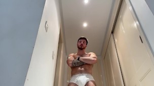 Giant shrinks other giant and makes him his foot slave