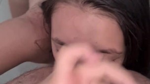 This 18-year-old girl gives the most terrifying blowjob in the world to her father-in-law, she milks