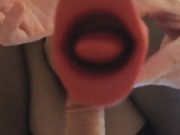 Twitterのフォロワーさんへ送るストッキングを履きながら、別のフォロワーさんからプレゼントして頂いた唇バイブで初体験オナニー 2/16