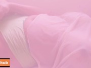 🔥 طبوني كيفيفري هايج على زب مكيشبعش من لحوا - Screenshot 10 of 16 - Lesbian Sex