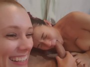 Sr K foi as nuvens com esse boquete duplo das  safadas engolindo tudinho 4/16