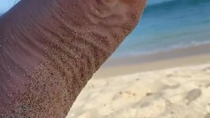 Big sandy feet