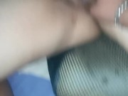 La.novia de mi amigo me pide que me corra en su vagina rapidamente🍆💧🍑🌧