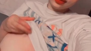 Your girlfriend seduces you to fuck her