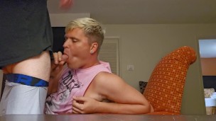 Sucking off Bi guy