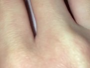 開始1分でパンツがぐっしょり♡濡れやすい剛毛素人がパンツの隙間から指をじゅぽじゅぽオナニー【個人撮影】 15/16