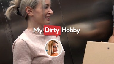 MyDirtyHobby - Hardcore fuck and a huge cumshot from the courier