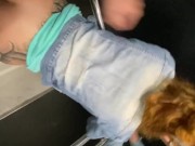 Ruiva gostosa é pega de surpresa no elevador e acaba caindo de boca antes de levar piroca na buceta 11/16