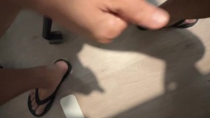 TWINK HANDJOB WHILE WACTHING FRATERNITY PORN