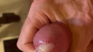 quick close up cumshot