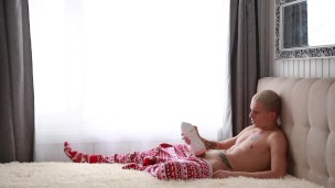 Instead of classes, I became interested in jerking off with a masturbator until I finished - 166