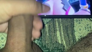 Hermanastra grita como loca al follarla