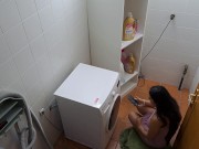 Horny Married Mom Fucks the Handyman on The Laundry Machine 6/16