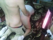 Bien calienteitos en la estufa electrica de perrito