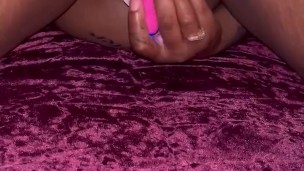 fingering her big ebony ass amateur WHITEBOISWAG219