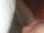 Me chupa la verga a escondidas