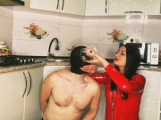 Pissing. Dominatrix Nika sings the bottom with her juice in slow motion. 15/16