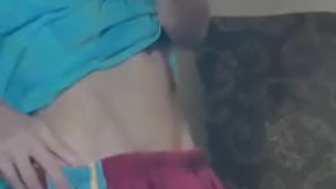 Masturbación De un Niño Con Sudadera. Delgado / Amateur / Selfie / Lindo / Para Mujeres / Gay