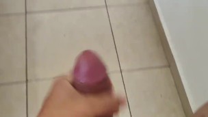 Me masturbo por la mañana