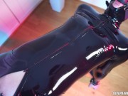 Tied Sexy Latex Girl Tied And Hard Fisted 13/16