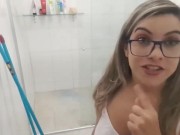 hot blonde cleaning and showing her ass 5/16