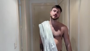 Gym bully shrunk into slavery by alpha
