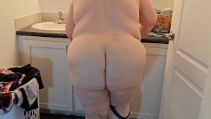 Caught the plumber sniffing my dirty panty In laundry, - (bbw ssbbw, Fat ass, big butt, thick ass)