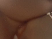 Shower time babes - Screenshot 7 of 16 - Shower
