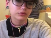 emo slut’s toilet time