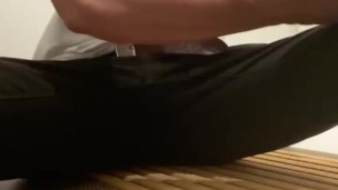 デカチン元消防士の「徐々に脱いでいきます」
