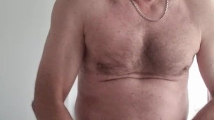 Mein erstes Video bin noch schüchtern.