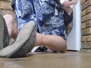 Finger fucking my stepmom while her hair is stuck in the washing machine 9/16