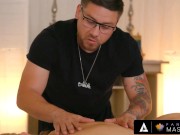 Sexy MILF Catches A Pervy Man During Her Massage 4/16