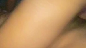 Jovencita delgada culona se Cabalga una gran verga