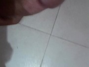 Jerking time - Screenshot 7 of 16 - Milf