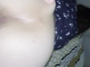 je soulève sa robe et la baise rapidement, je lui en met plein sur le cul ! 7/16