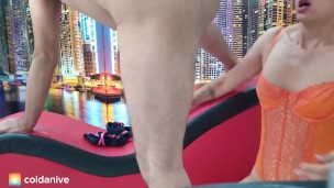 mujer penetra culo de hombre | masaje de próstata pegging