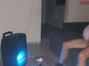 safada depois da social, seduz o jovem até fazer de tudo com seu pau grande! 8/16