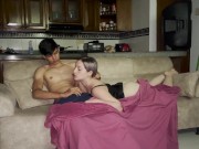 MI HERMANASTRO ME LLENA LA BOCA DE LECHE CUANDO MIS PADRES NO ESTAN 8/16