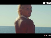 Cum Hungry Babe Cecilia Scott Kinky Cock Sucking After Teasing Us With Her Perfect Body - LETSDOEIT 1/16