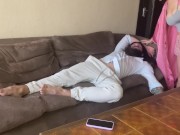 Незнакомец пустил меня переночевать, а я трахнул его жену(with subs) 1/16