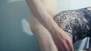 Возбужденную пышку жену в костюме сетке трахает любовник, отчёт для мужа